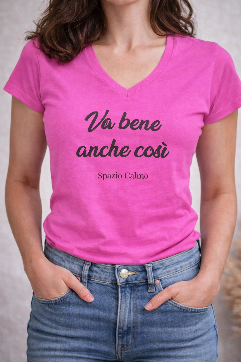 Va bene anche così T-Shirt Donna Scollo V Spazio Calmo